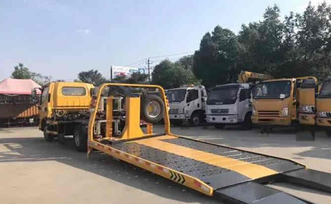 白云鄂博矿区汽车中途维修案例